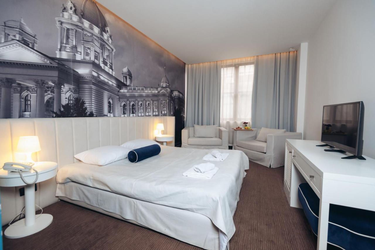 Hotel Passport Белград Екстериор снимка