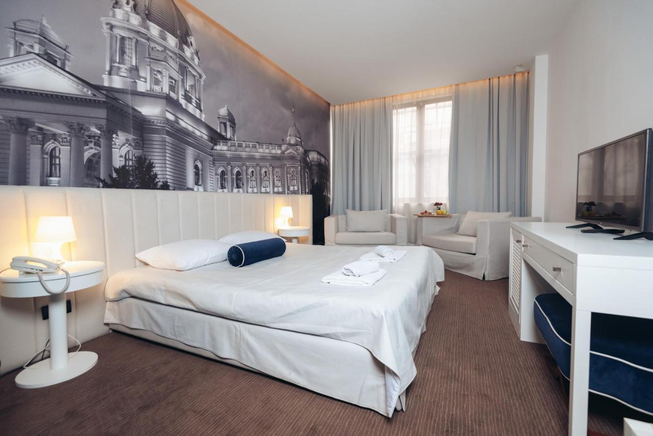 Hotel Passport Белград Екстериор снимка