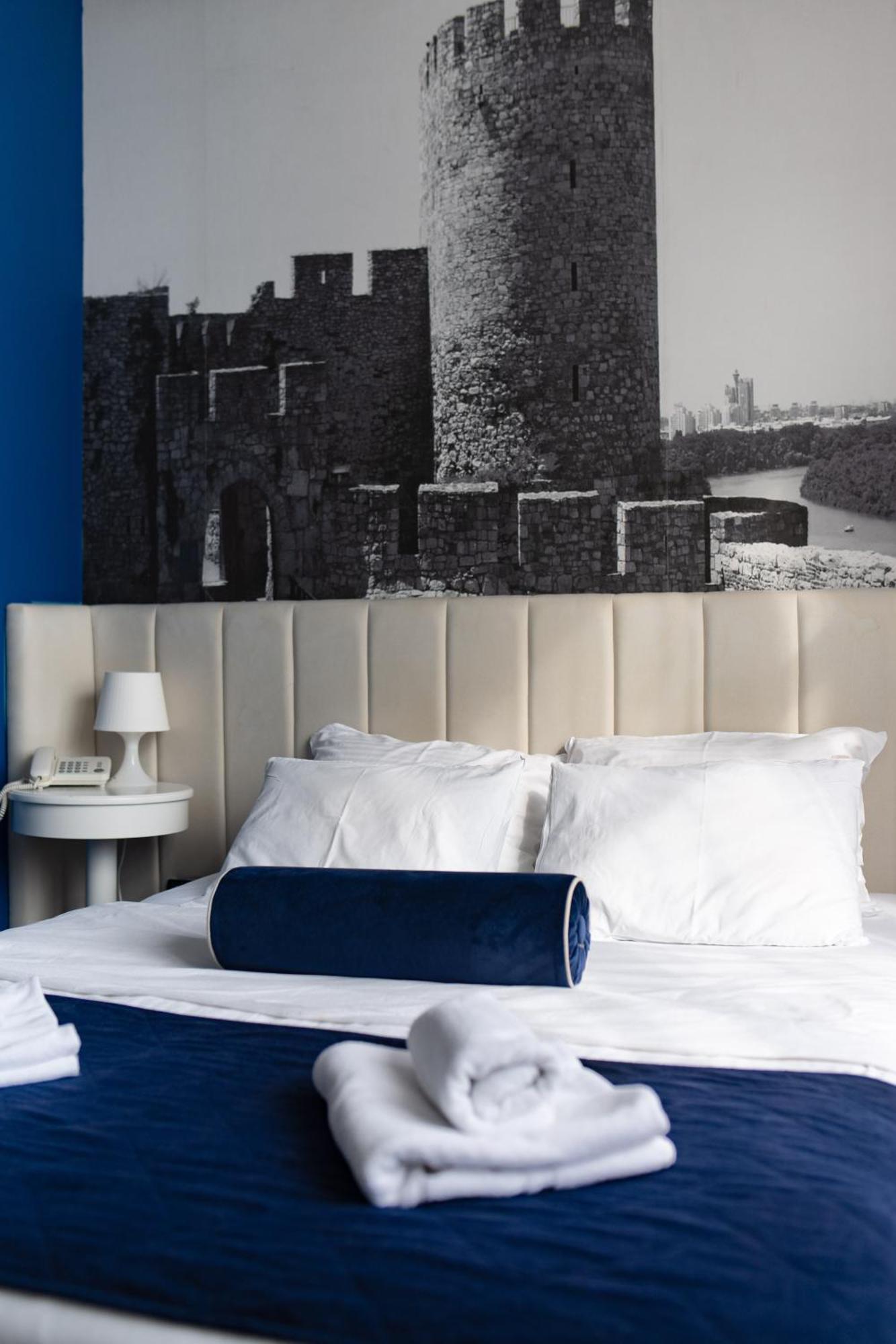 Hotel Passport Белград Екстериор снимка