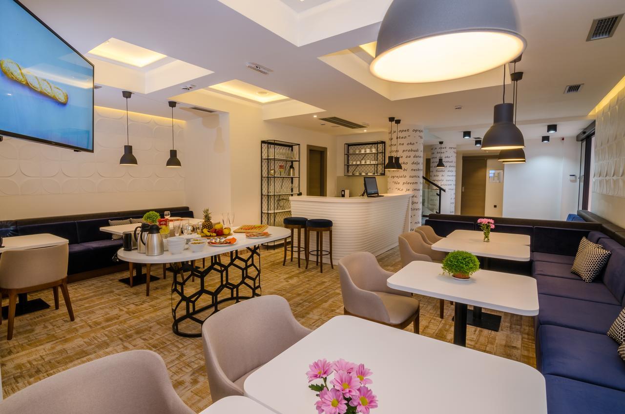Hotel Passport Белград Екстериор снимка